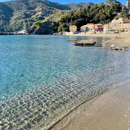 Casa Nausicaa A Pochi Passi Dal Mare Con Posto Auto Riservato דירה מונליה